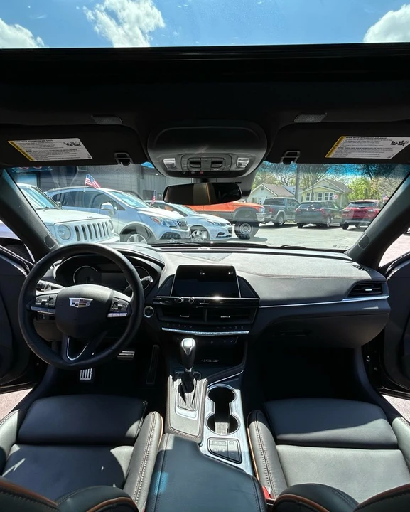 2025 Cadillac CT4 - Image 14 of 17