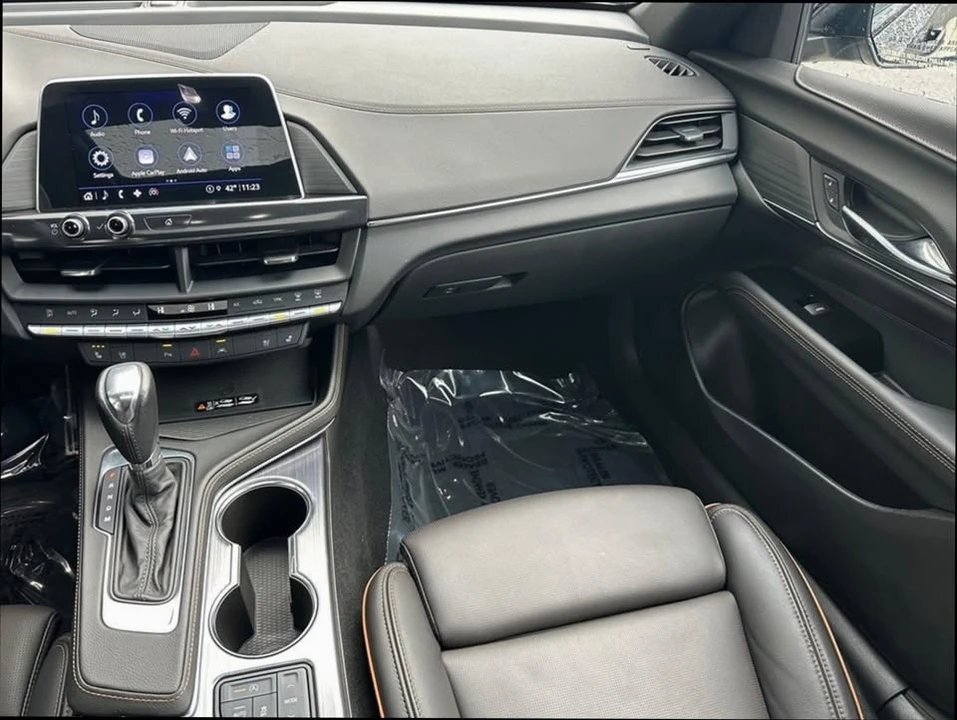 2025 Cadillac CT4 - Image 18 of 20