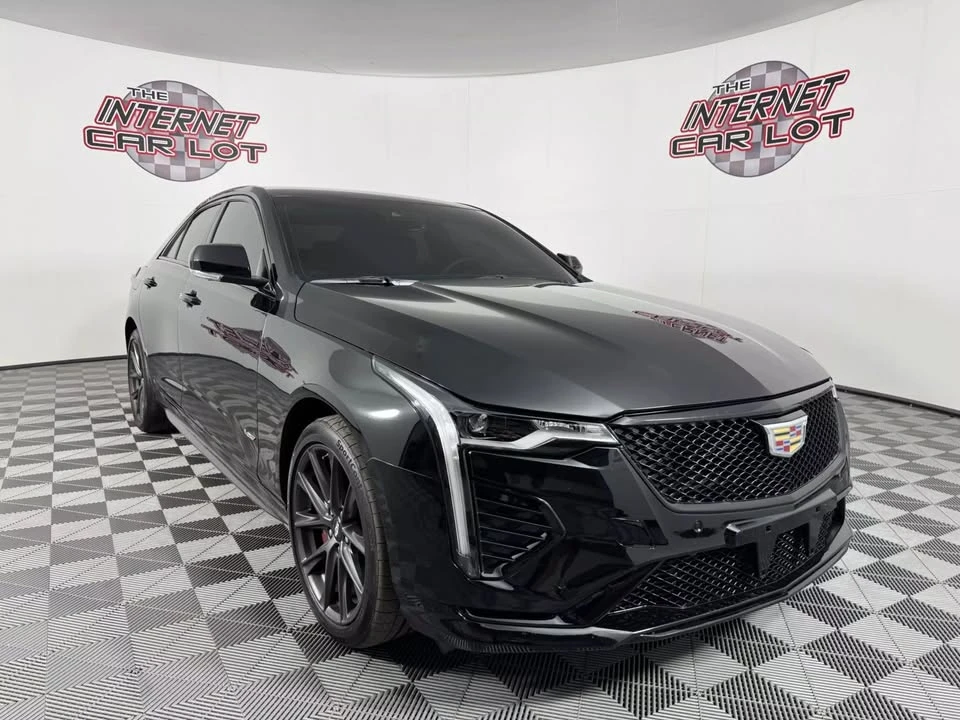 2025 Cadillac CT4-V - Image 19 of 20