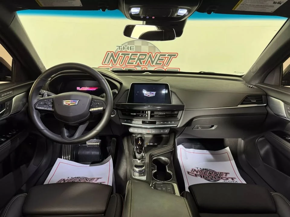 2025 Cadillac CT4-V - Image 4 of 20