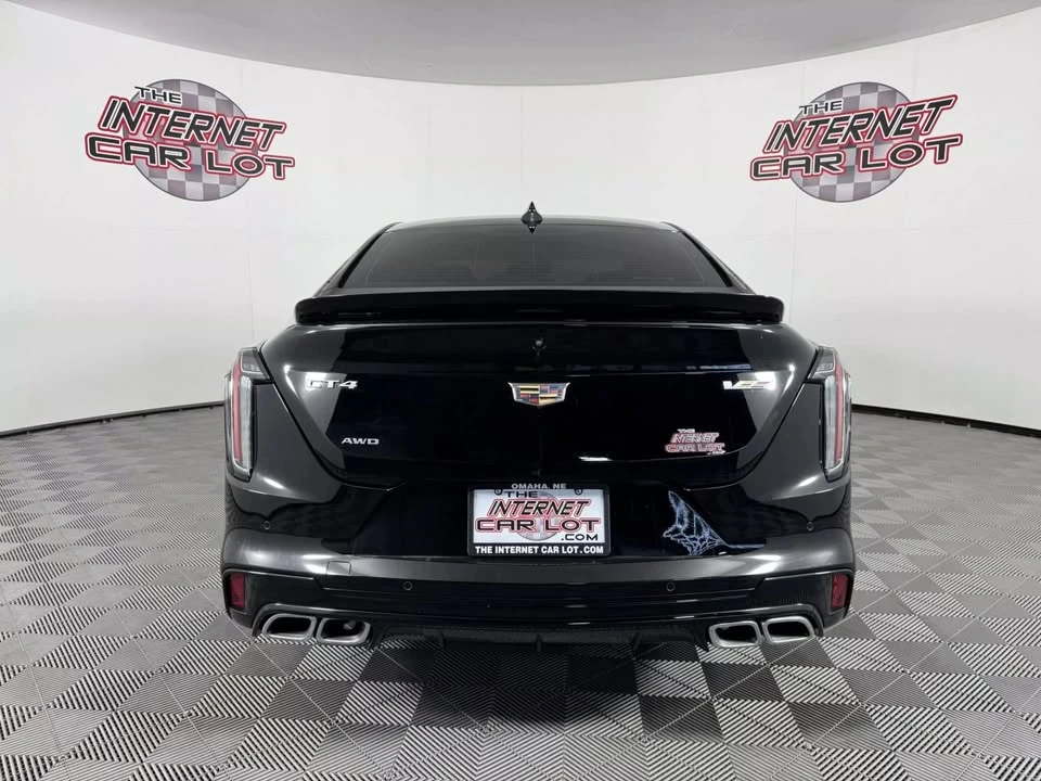 2025 Cadillac CT4-V - Image 16 of 20