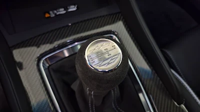 2025 Cadillac CT4-V - Image 14 of 17