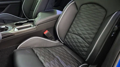 2025 Cadillac CT4-V - Image 11 of 17