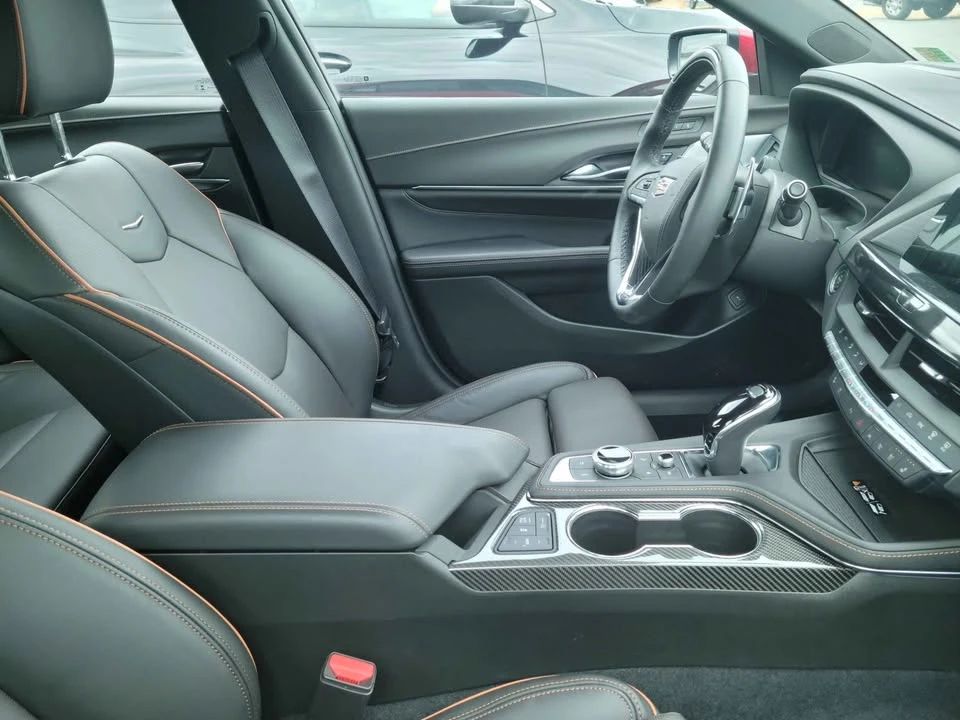 2025 Cadillac CT4-V - Image 6 of 10