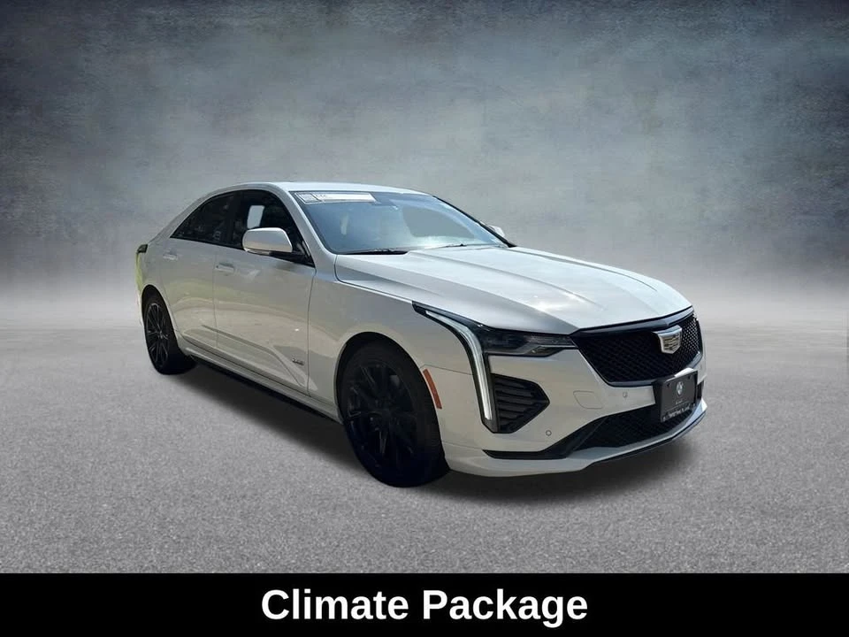 2025 Cadillac CT4-V - Image 5 of 10