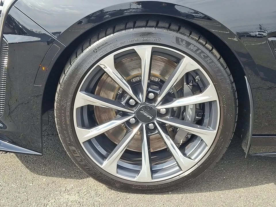 2025 Cadillac CT4-V Blackwing - Image 10 of 20