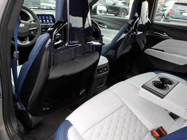 2025 Cadillac CT4-V Blackwing - Image 9 of 13