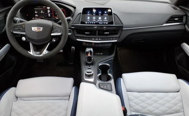 2025 Cadillac CT4-V Blackwing - Image 19 of 19