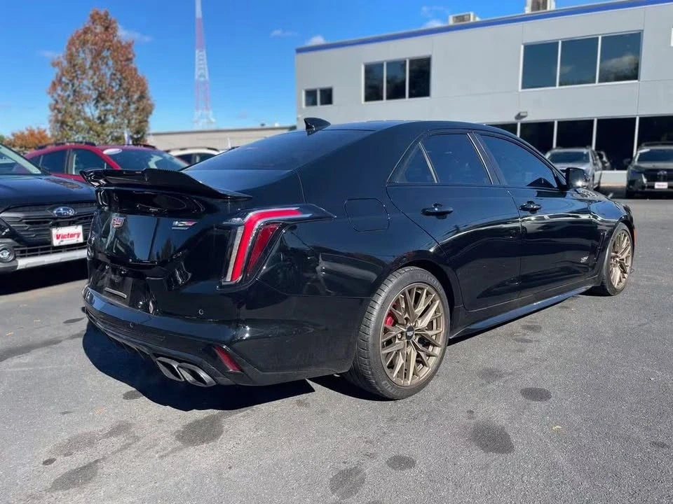 2025 Cadillac CT4-V - Image 3 of 10