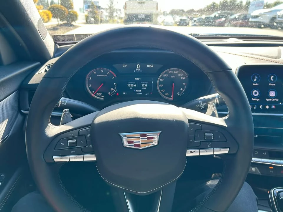 2025 Cadillac CT4-V - Image 13 of 19