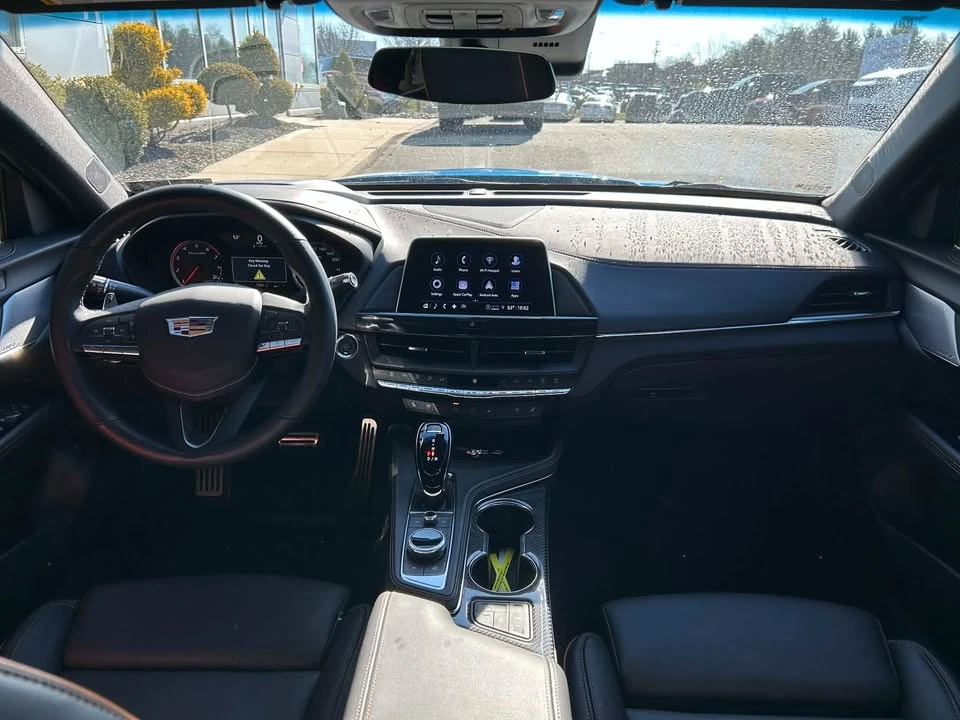 2025 Cadillac CT4-V - Image 14 of 19