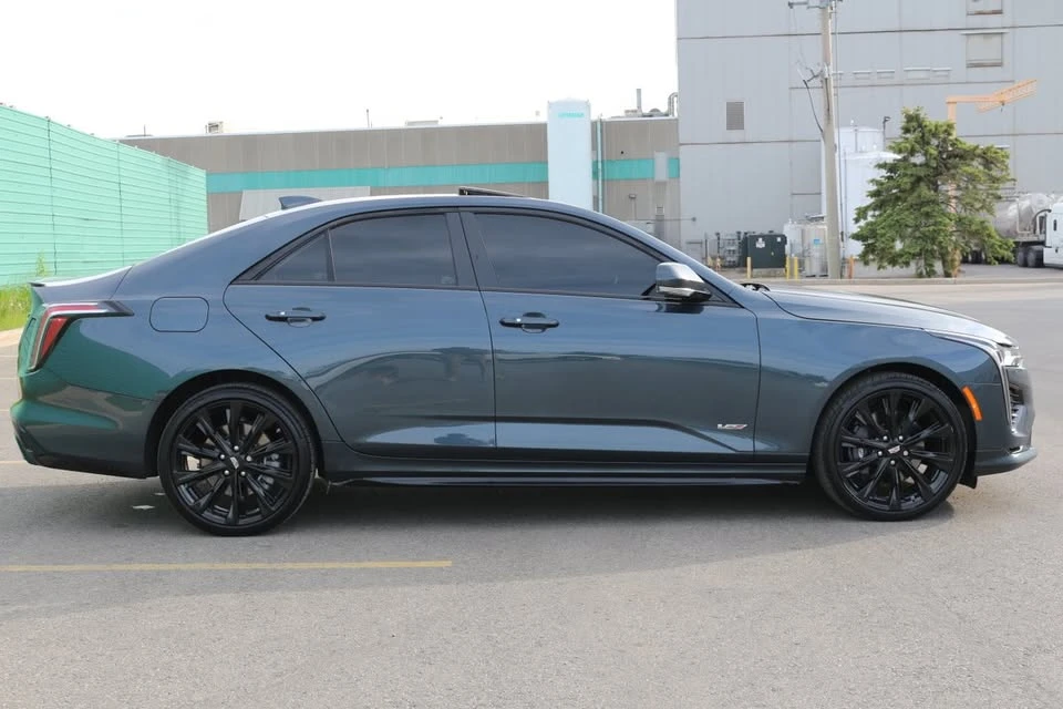 2025 Cadillac CT4-V - Image 8 of 18