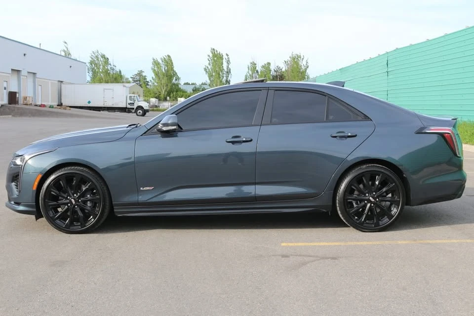 2025 Cadillac CT4-V - Image 4 of 18