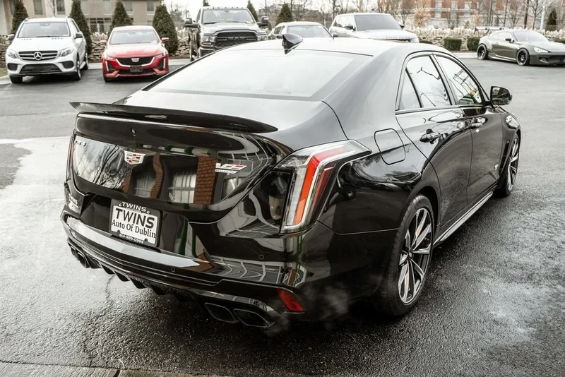 2025 Cadillac CT4-V Blackwing - Image 16 of 18
