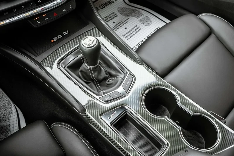 2025 Cadillac CT4-V Blackwing - Image 10 of 18