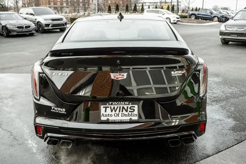 2025 Cadillac CT4-V Blackwing - Image 17 of 18