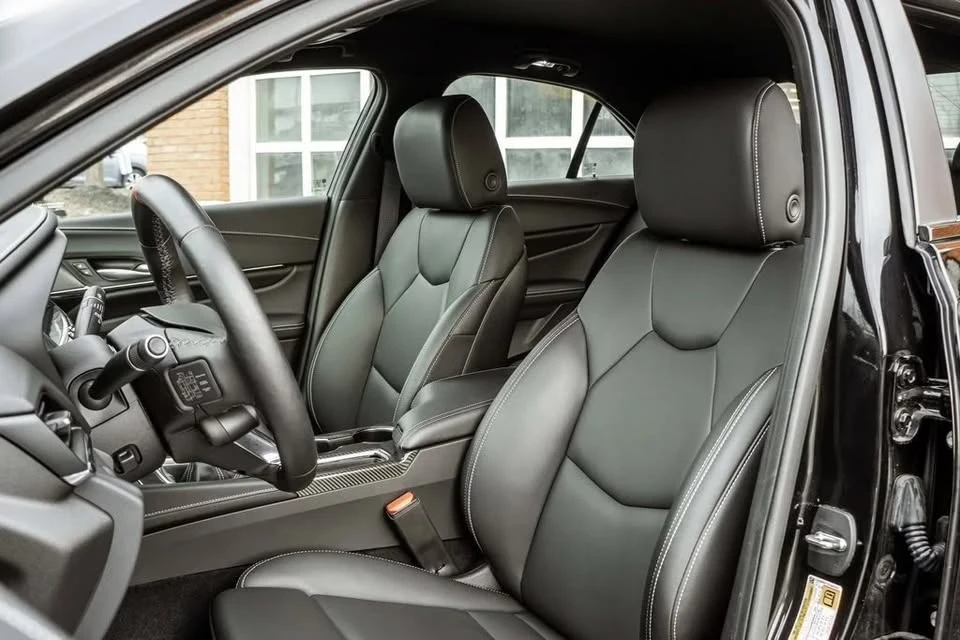 2025 Cadillac CT4-V Blackwing - Image 3 of 7