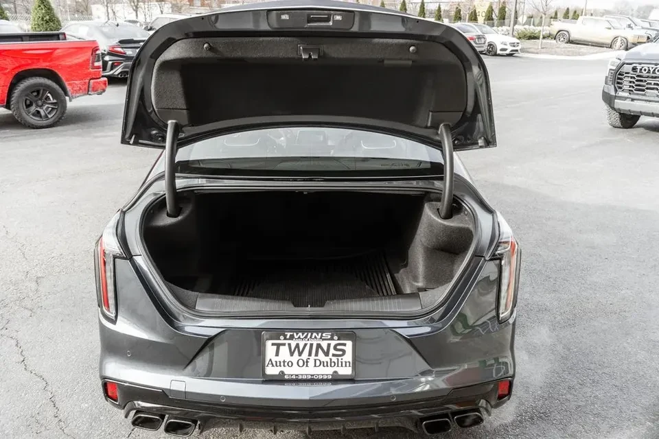2025 Cadillac CT4-V Blackwing - Image 15 of 20