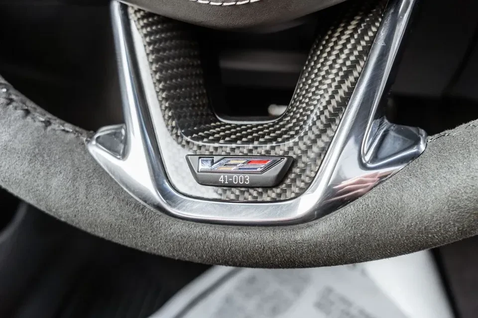 2025 Cadillac CT4-V Blackwing - Image 8 of 20