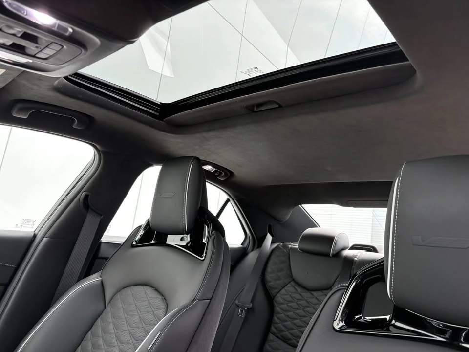 2025 Cadillac CT4-V Blackwing - Image 14 of 15
