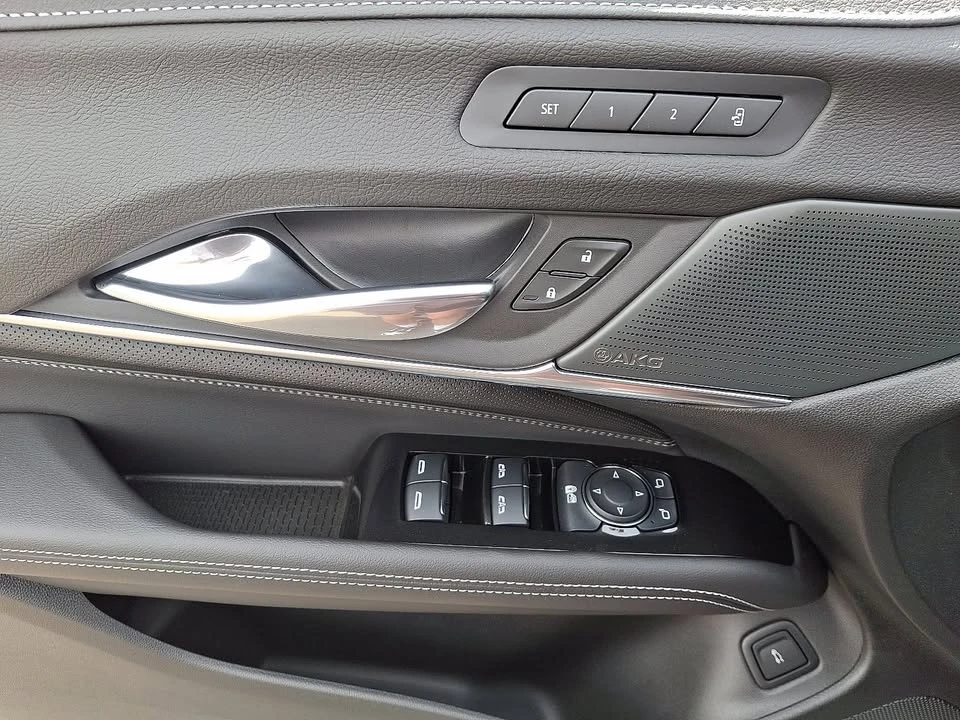 2025 Cadillac CT4-V Blackwing - Image 14 of 19
