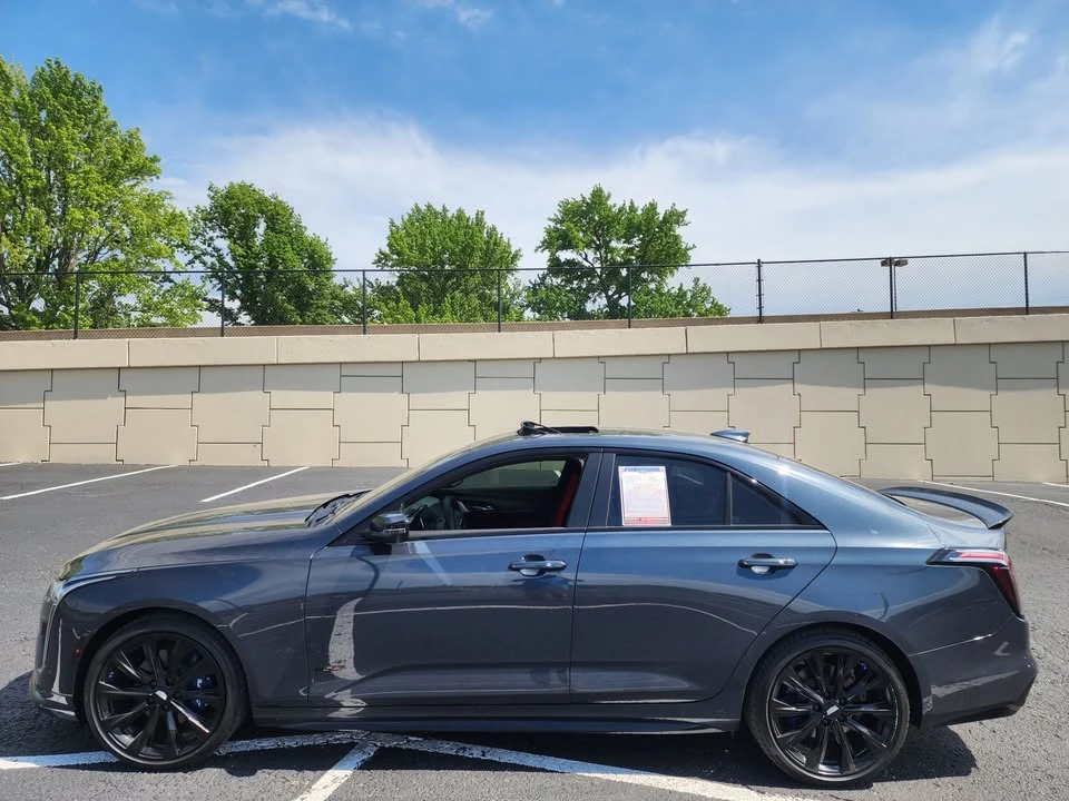 2025 Cadillac CT4-V - Image 9 of 13