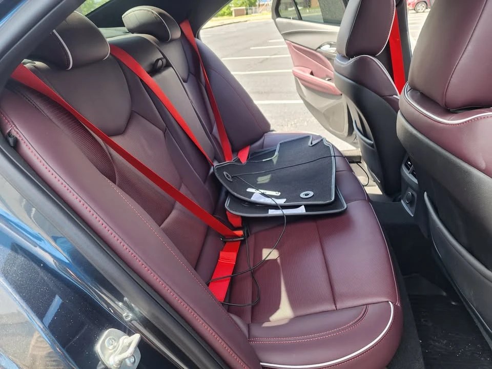 2025 Cadillac CT4-V - Image 12 of 13