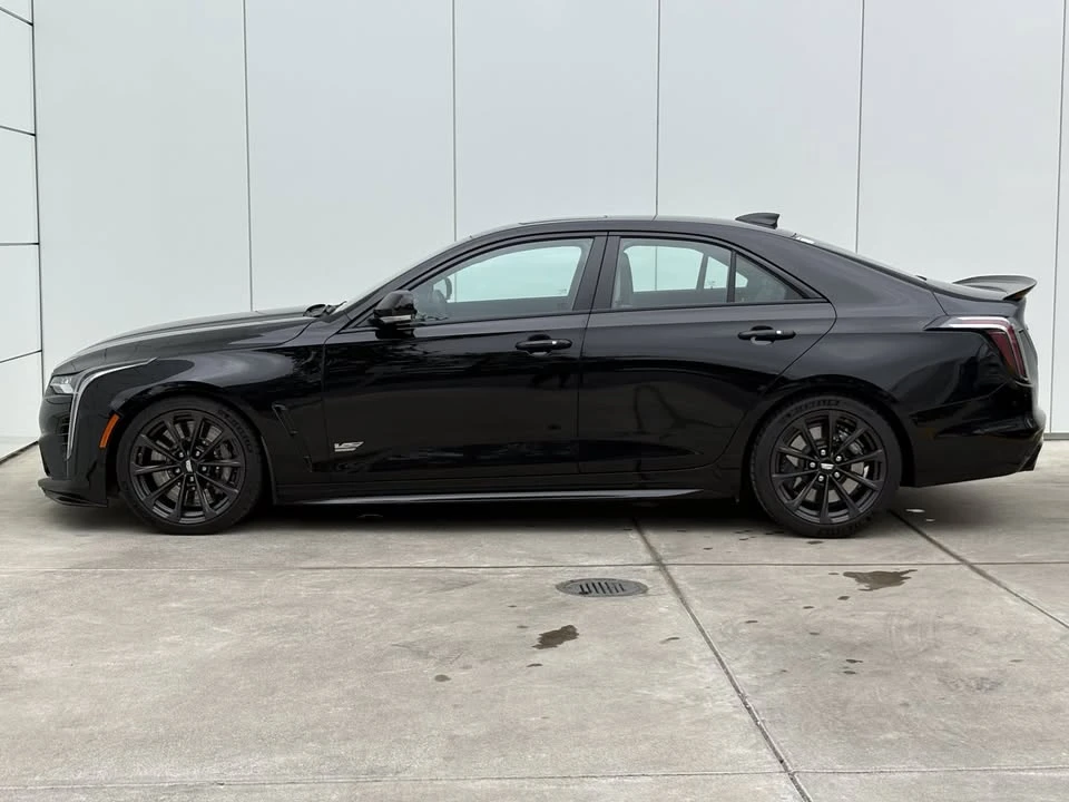 2025 Cadillac CT4-V Blackwing - Image 4 of 9