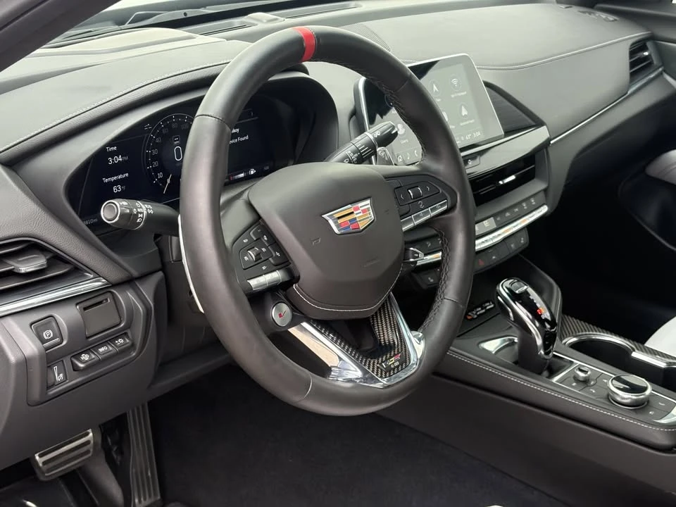 2025 Cadillac CT4-V Blackwing - Image 8 of 9