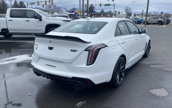 2025 Cadillac CT4-V Blackwing - Image 4 of 10