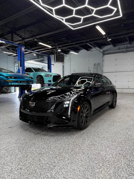 2025 Cadillac CT5-V - Image 2 of 20