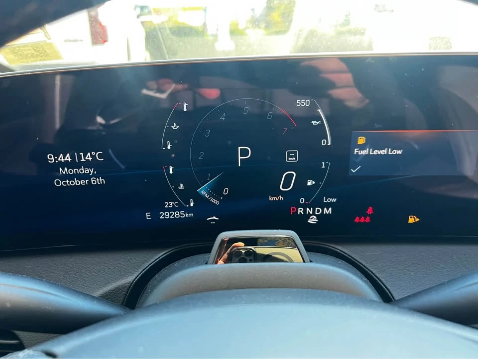 2025 Cadillac CT5 - Image 10 of 12