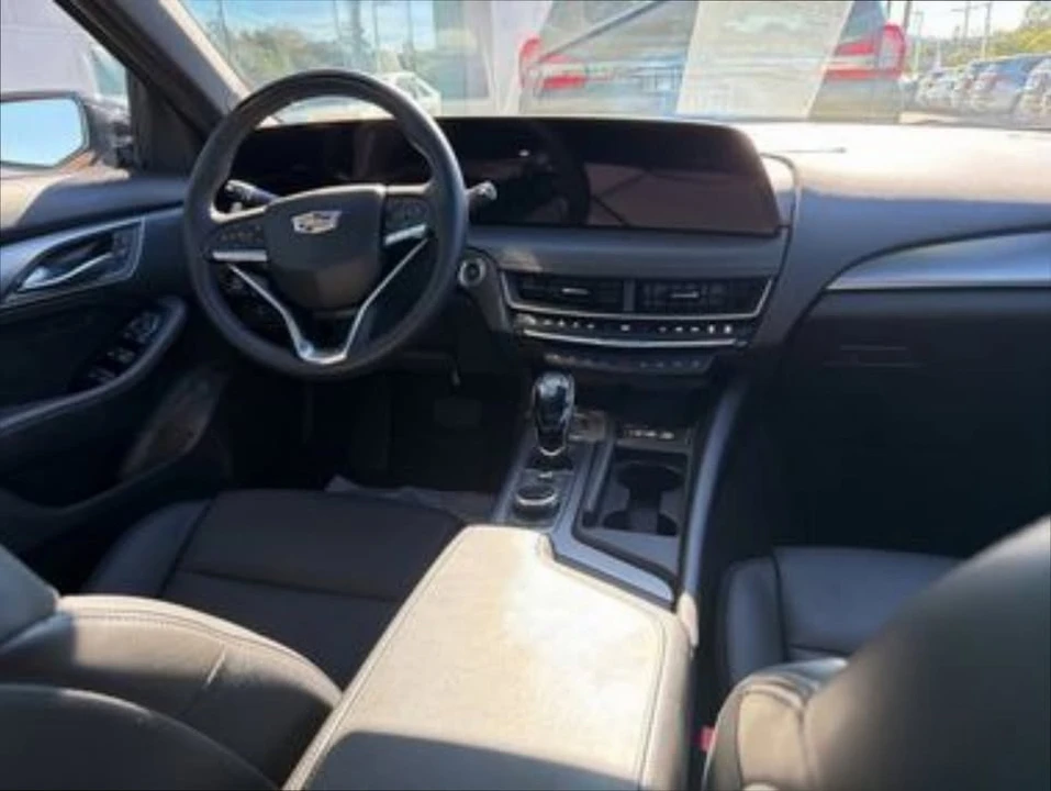 2025 Cadillac CT5 - Image 6 of 7