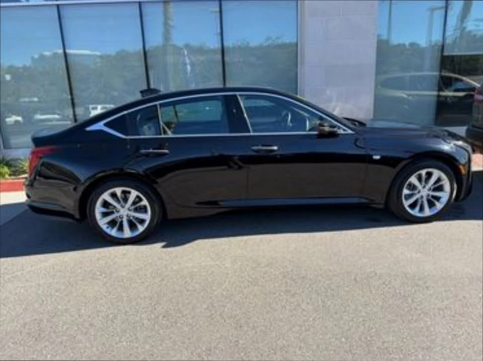2025 Cadillac CT5 - Image 3 of 7
