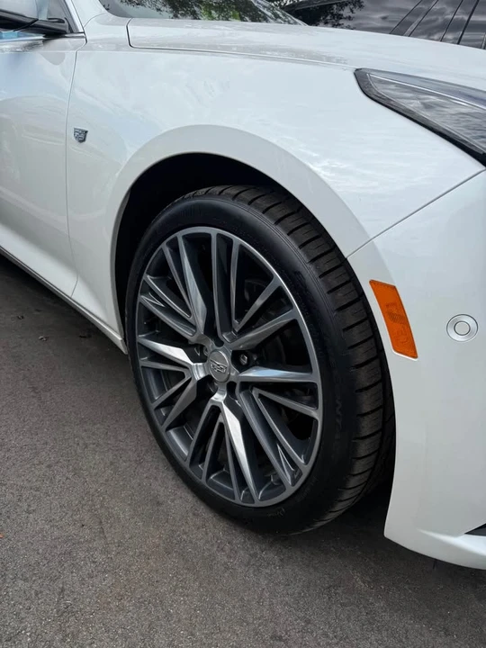 2025 Cadillac CT5 - Image 3 of 9