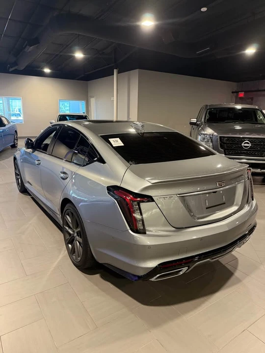2025 Cadillac CT5 - Image 6 of 10
