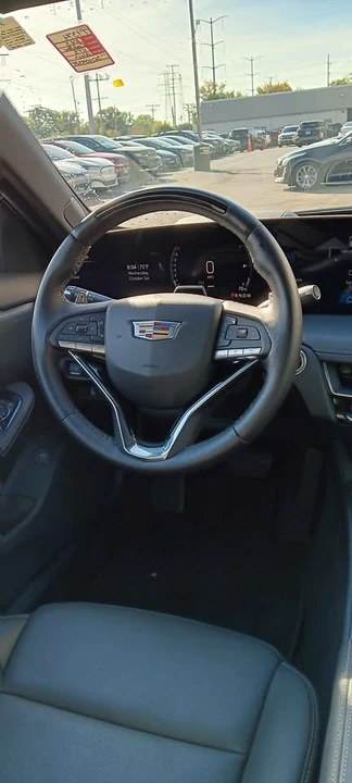 2025 Cadillac CT5 - Image 11 of 20