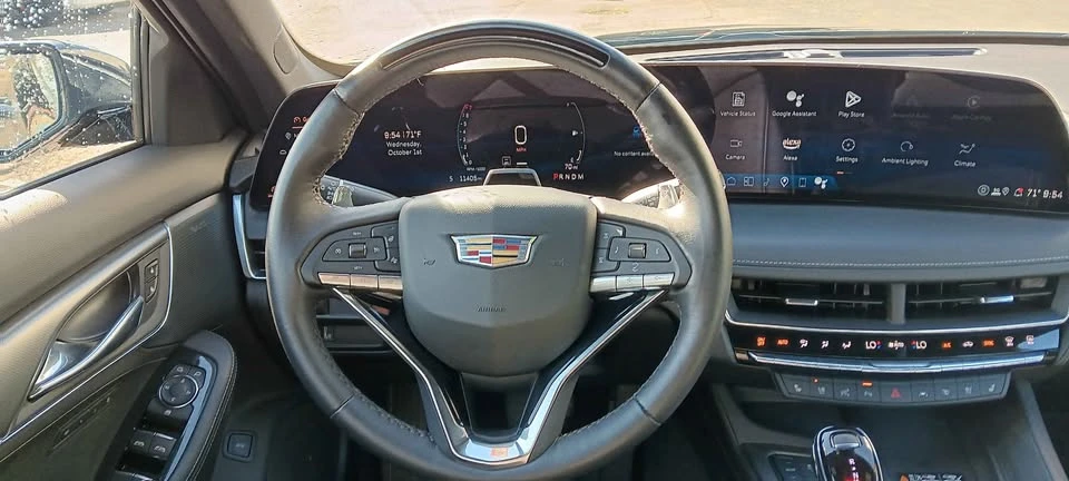 2025 Cadillac CT5 - Image 2 of 20