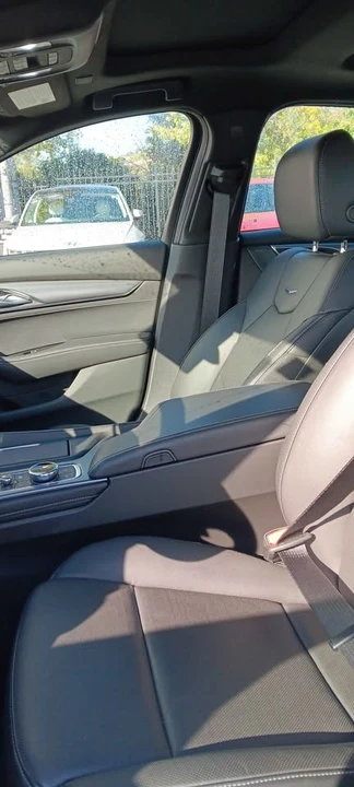 2025 Cadillac CT5 - Image 4 of 20