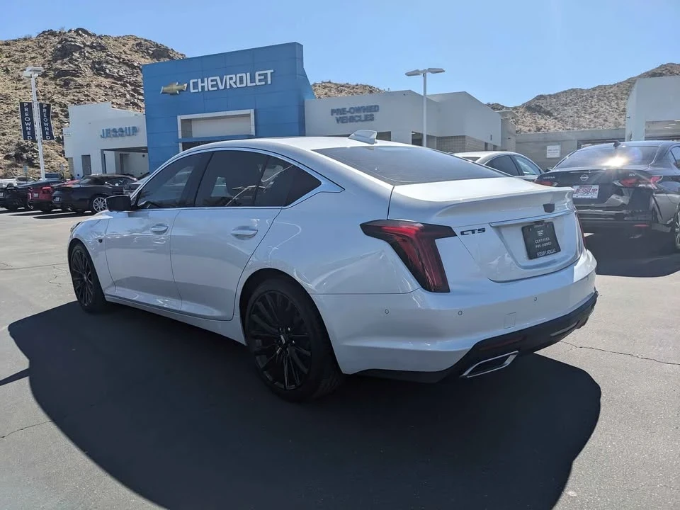 2025 Cadillac CT5 - Image 8 of 10