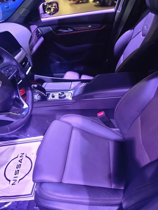 2025 Cadillac CT5 - Image 6 of 8