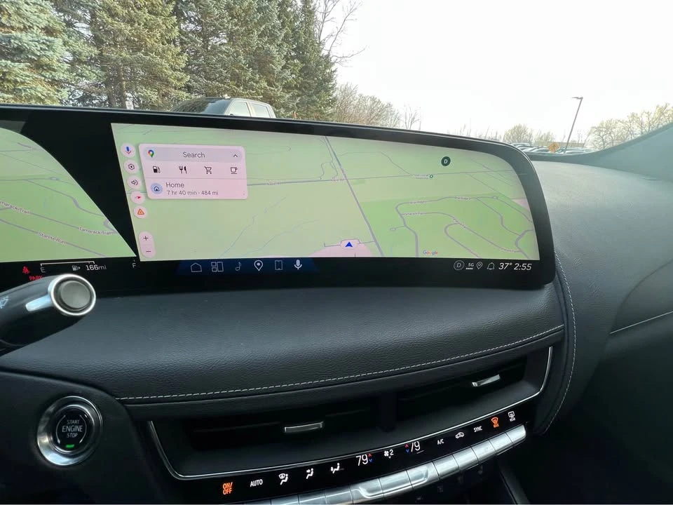 2025 Cadillac CT5 - Image 14 of 17
