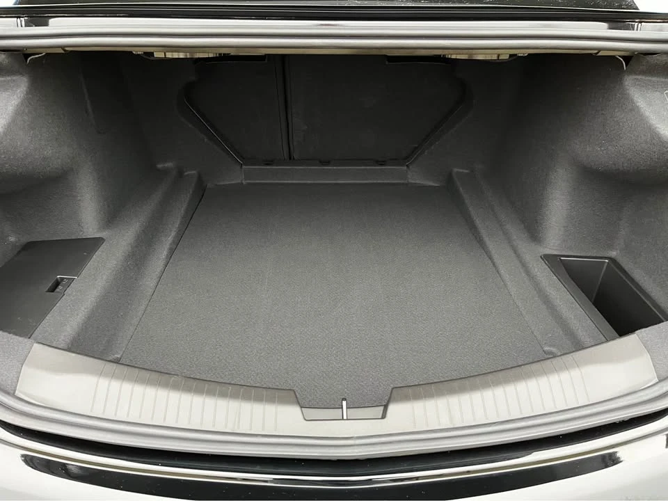 2025 Cadillac CT5 - Image 15 of 19