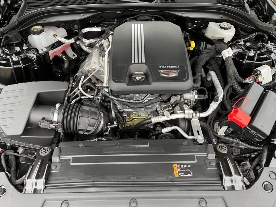 2025 Cadillac CT5 - Image 16 of 19