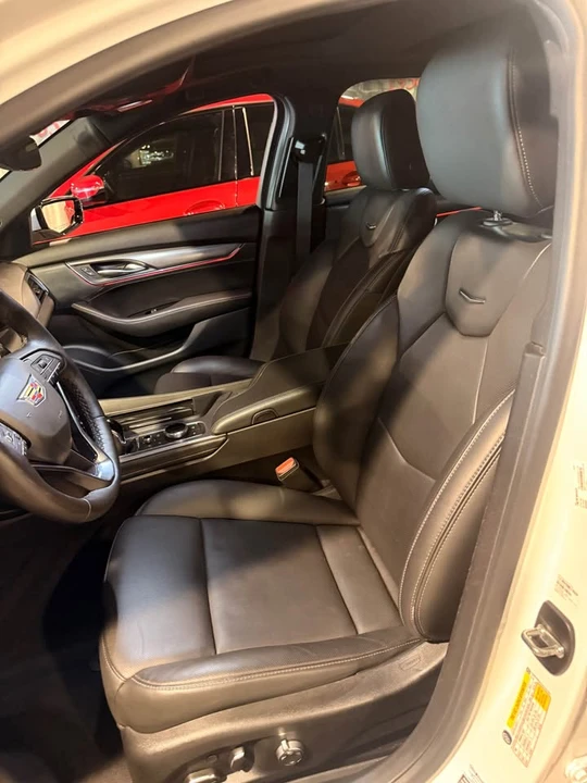 2025 Cadillac CT5 - Image 6 of 10