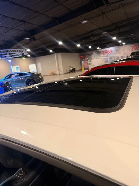 2025 Cadillac CT5 - Image 8 of 10