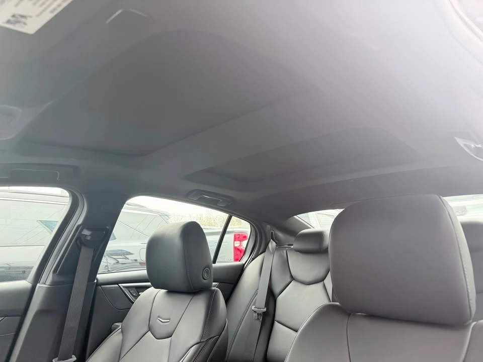2025 Cadillac CT5 - Image 7 of 10