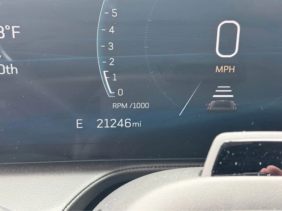 2025 Cadillac CT5 - Image 5 of 10