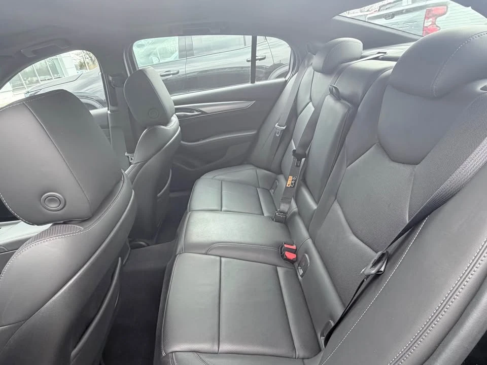 2025 Cadillac CT5 - Image 8 of 10