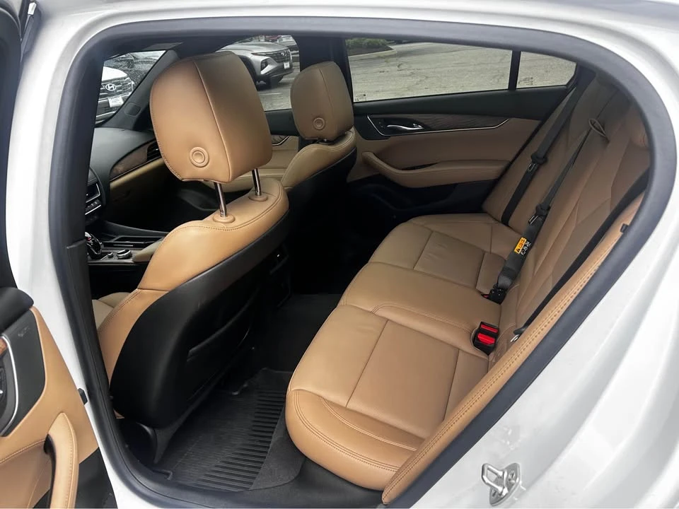 2025 Cadillac CT5 - Image 6 of 11